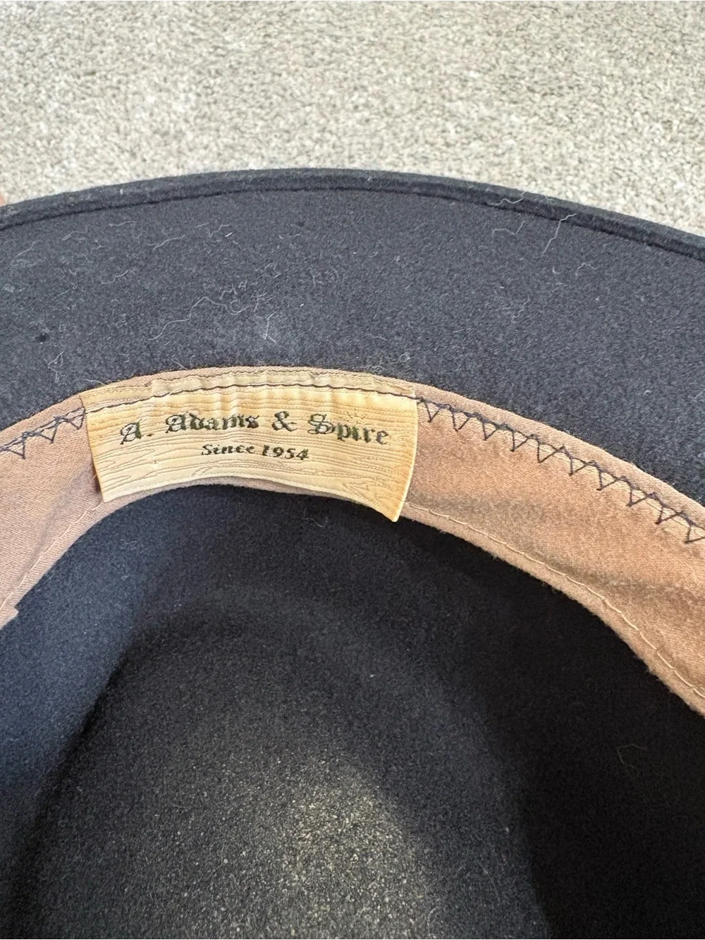 Vintage Black Velvet Fedora Upcycled - Picture 5 of 6